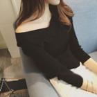 3/4-sleeve Plain V-neck Knit Top