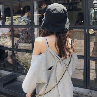 3/4-sleeve Cold-shoulder Lettering T-shirt