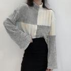 Mock-neck Two-tone Panel T-shirt