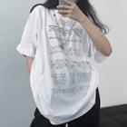 Elbow-sleeve Chain Detail Lettering T-shirt