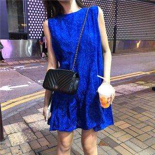 High-waist Sleeveless Dress