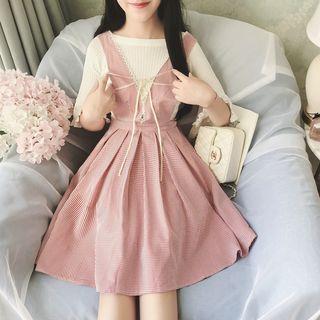 Set: Bell-sleeve Knit Top + Houndstooth Pinafore Dress