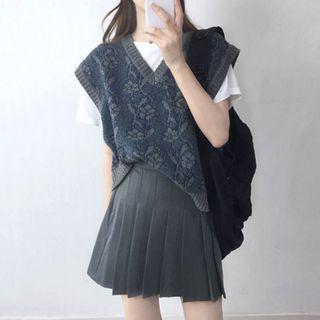 Floral Knit Vest Gray - One Size