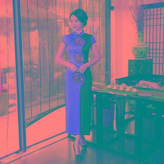 Cap-sleeve Two-tone Midi Qipao