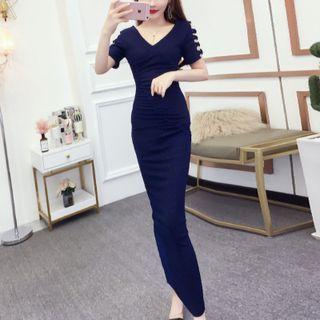 V-neck Cutout Maxi Bodycon Dress