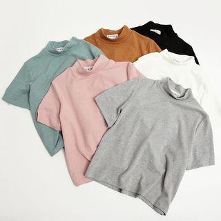 Plain Mock-turtleneck Short-sleeve T-shirt
