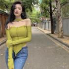 Long-sleeve Asymmetrical Choker Knit Top Green - One Size
