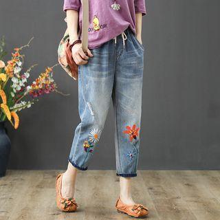 Cropped Embroidered Loose Fit Jeans