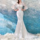 Elbow-sleeve Lace Panel Mermaid Trained Wedding Gown