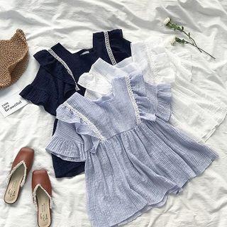 Square-neck Ruffled-trim Top