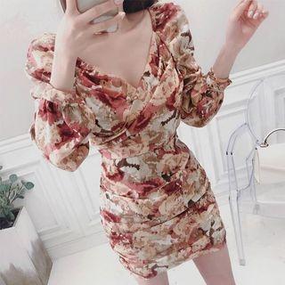 Shirred-side Floral Print Dress