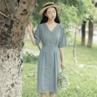 Buttoned V-neck Short-sleeve A-line Midi Dress