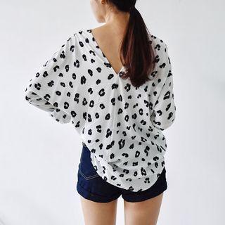 V-neck Leopard Blouse