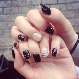 Metallic Striped Faux Nail Tips 130 - Glue - Black - One Size