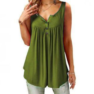 Sleeveless Scoop Neck Long T-shirt