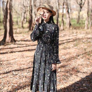Floral Print Accordion Pleat Midi Dress