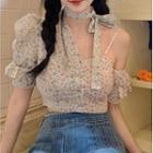 Short-sleeve Cold Shoulder Floral Print Crop Top
