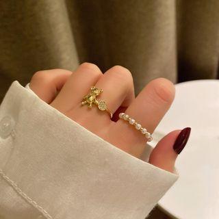 Faux Pearl Ring / Bear Alloy Ring