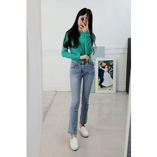 Petite Size Distressed Straight-cut Jeans