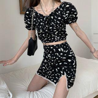 Printed Short-sleeve Top / Pencil Skirt