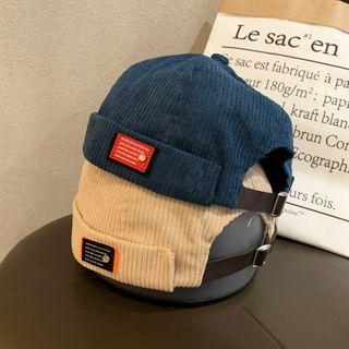 Label Tag Brimless Hat