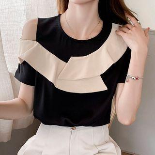 Short-sleeve Ruffle Cold-shoulder T-shirt