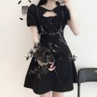 Short-sleeve Cut Out A-line Dress / Belt