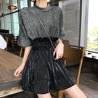 Short-sleeve T-shirt / Paperbag A-line Skirt