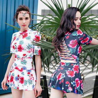 Set: Short-sleeve Floral Print Swimdress + Swim Bottom