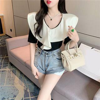 Elbow-sleeve Ruffled Two-tone Top Black - One Size