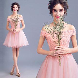 Off-shoulder Short-sleeve Lace Prom Dress