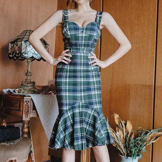 Set: Plaid Strappy Top + Midi Pencil Skirt