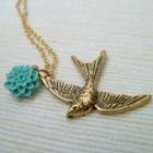 Golden Pigeon Necklace Gold - One Size