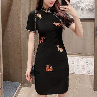 Short-sleeve Animal Embroidered Mini Qipao