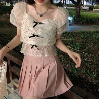 Short-sleeve Dotted Blouse / Pleated Skirt