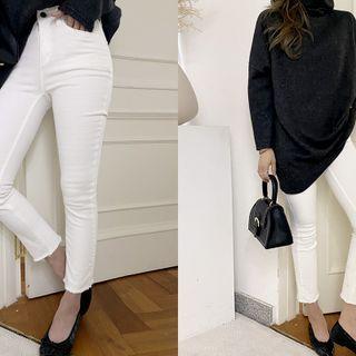 Frayed Fleece-lined Slim-fit Pants