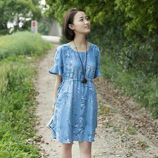 Printed Short-sleeve Denim Dress