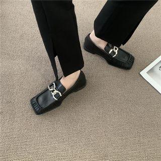 Chain Square-toe Flats
