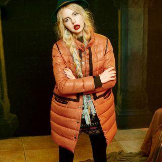 Contrast-trim Down Coat