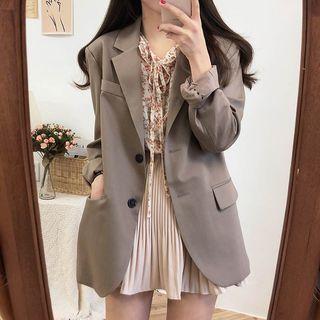 Plain Blazer / Blouse / Pleated Skirt