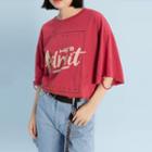 Lettering 3/4 Sleeve Distressed T-shirt