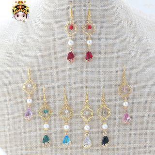 Tanfu Drop Earring
