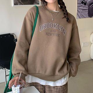 Lettering Long-sleeve Sweatshirt / High-waist Plaid Wide-leg Pants