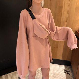 Set: Oversized Sweatshirt + Crossbody Bag