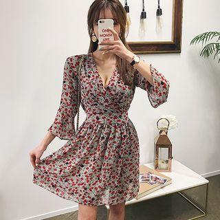 V-neck Tie-waist Floral Chiffon Dress