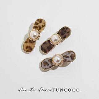 Leopard Faux Pearl Hair Clip
