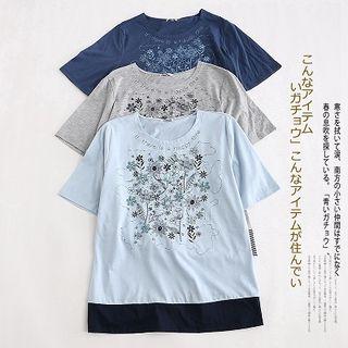 Short-sleeve Stitched Floral T-shirt