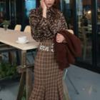 Leopard Patterned Collared Long Sleeve Top