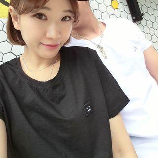 Plain Loose-fit Short-sleeve Top