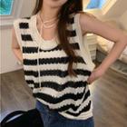 Sleeveless Striped Knit Top Black - One Size